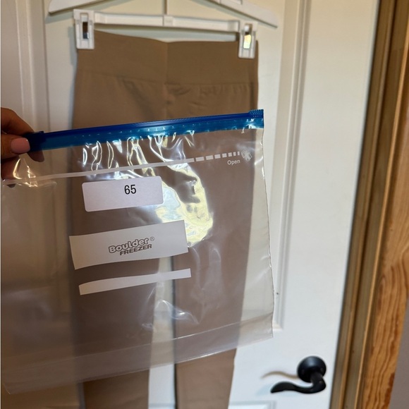 Mopas Women Free Size Fleeced Tan Leggings - Picture 5 of 6